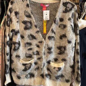 BNWT Catherine Malandrino Leopard Print Women's Sweater - Black and White 👵🏼MT